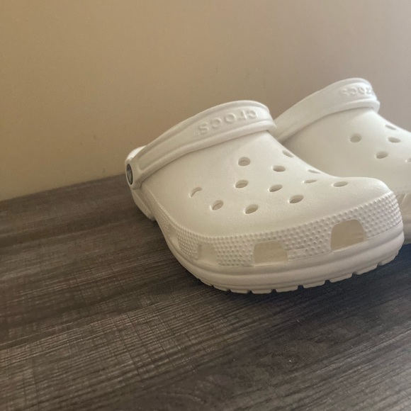 Size 8 men size 11 women - Picture 4 of 7